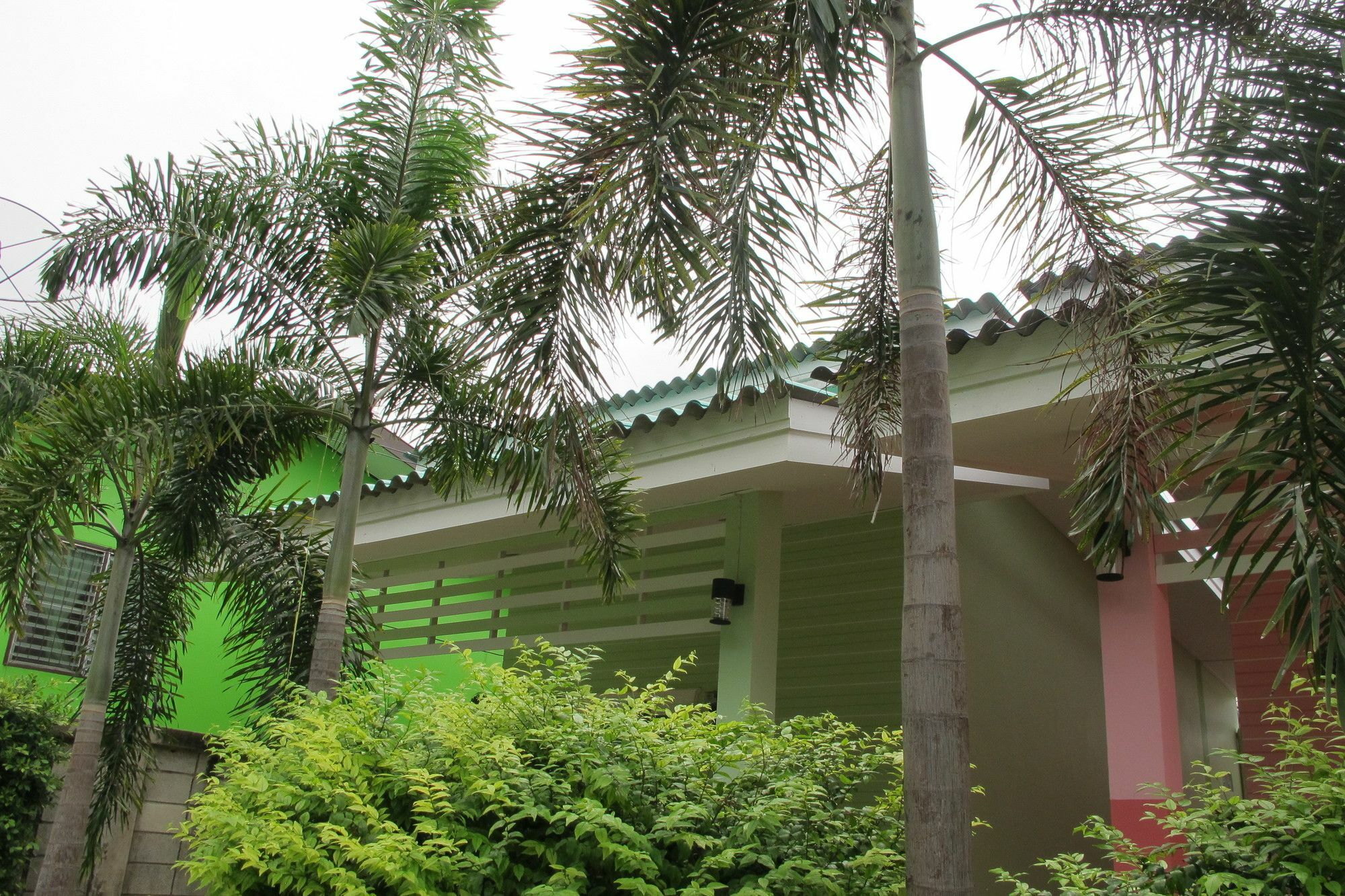 Thippawan Bungalow Ko Si Chang Exterior foto
